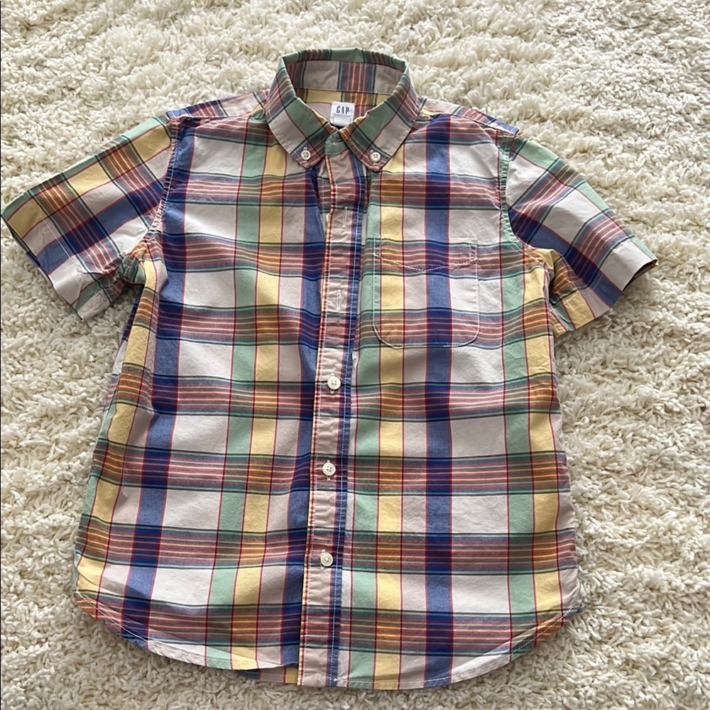GAP Red and Blue Plaid Button Down Shirt